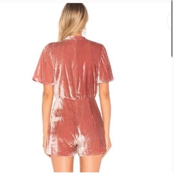 J.O.A Velvet Short Romper Size Medium - Picture 2 of 7
